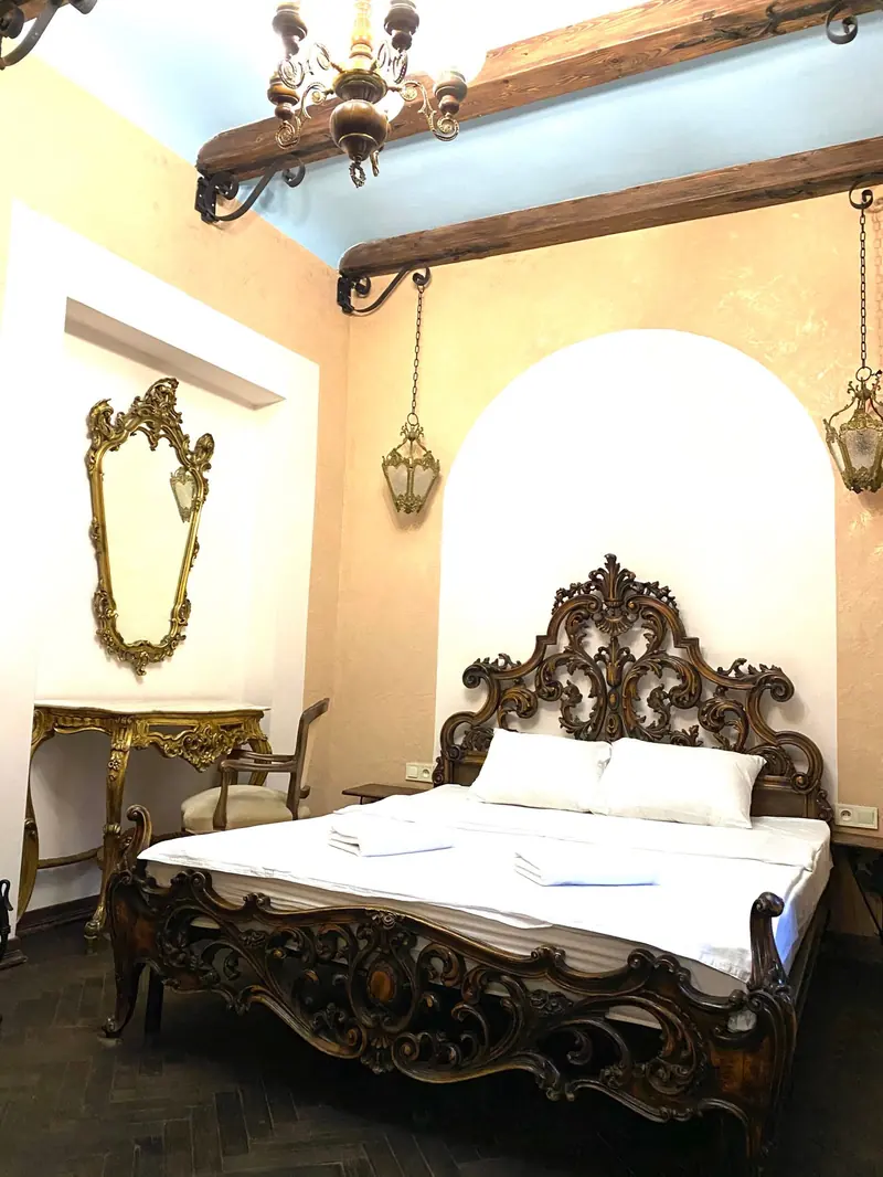 Apartment for two on Lesi Ukrainky Street, Lesi Ukrainky St, 19, apt. 5, photo 3